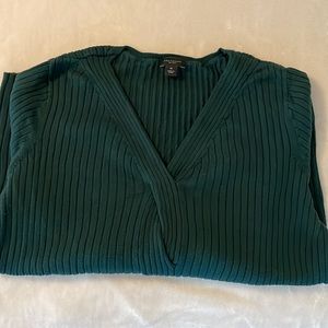 Ann Taylor Factory Green V-Neck Ribbed Braided Sweater, size XL
